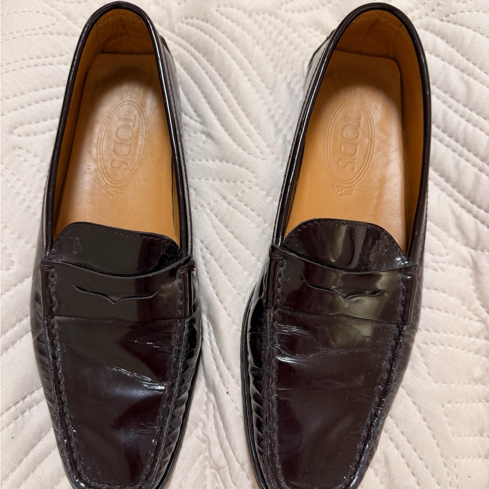 Tod's Shiny (very) dark brown Leather Loafers
